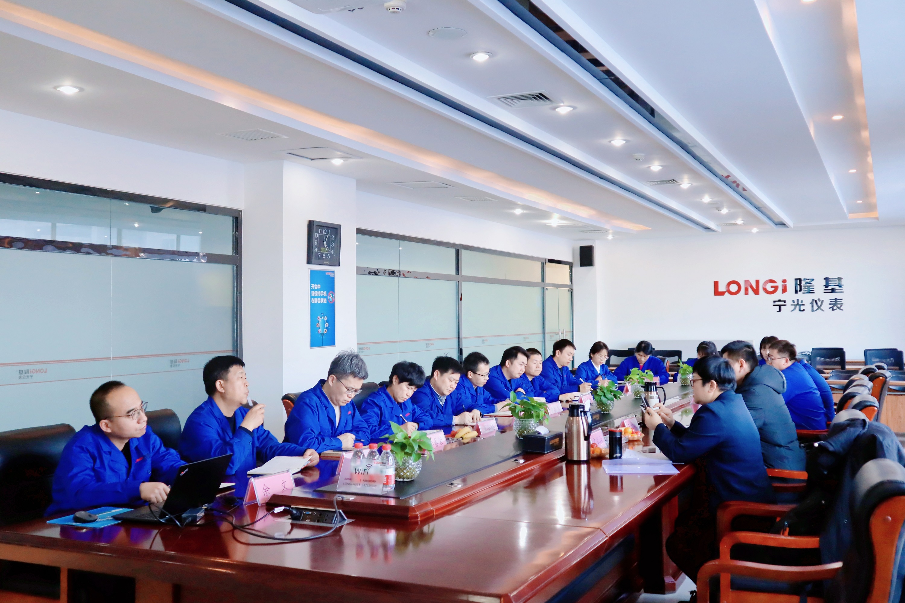 1704158442540453.jpg 1704158442540453.jpg